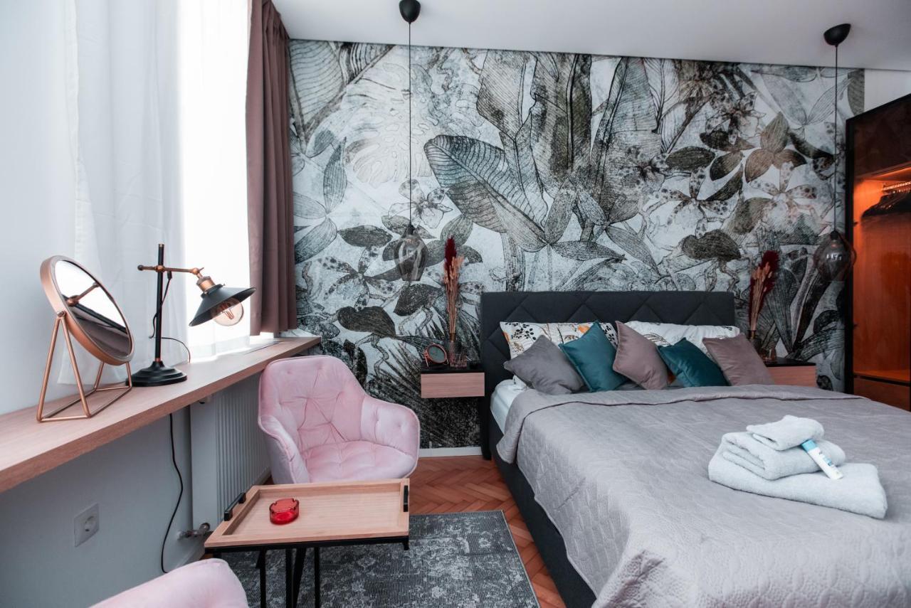 Petit Luxe Apartment Βιέννη Εξωτερικό φωτογραφία